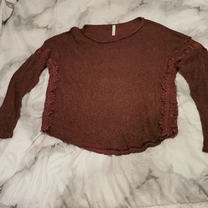 5/$10 Pink/burgandy/ Sweater